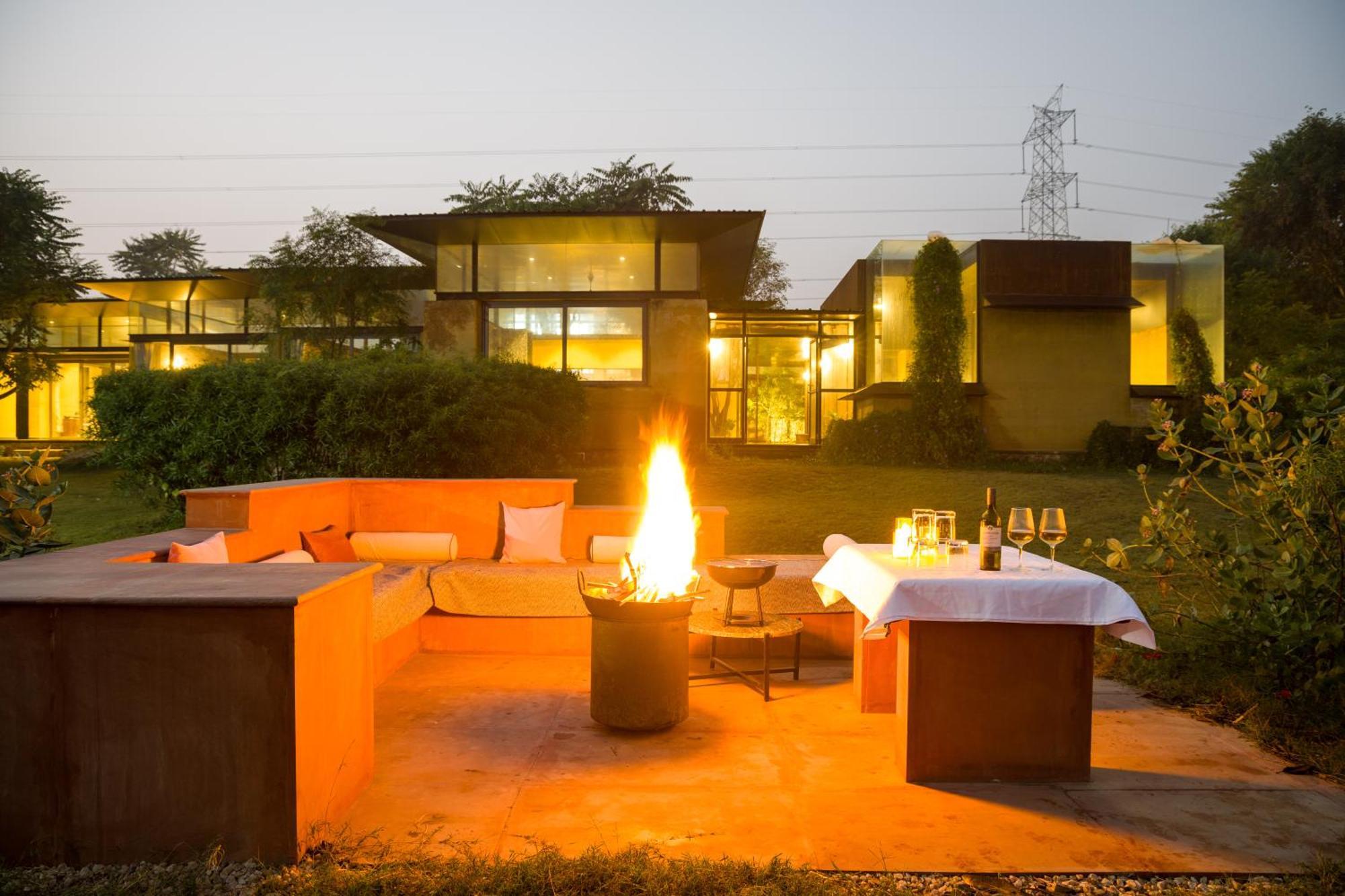 Elivaas Hari Bagh 4 Bhk Villa With Gaming Zone & Art Nook ジャイプール エクステリア 写真